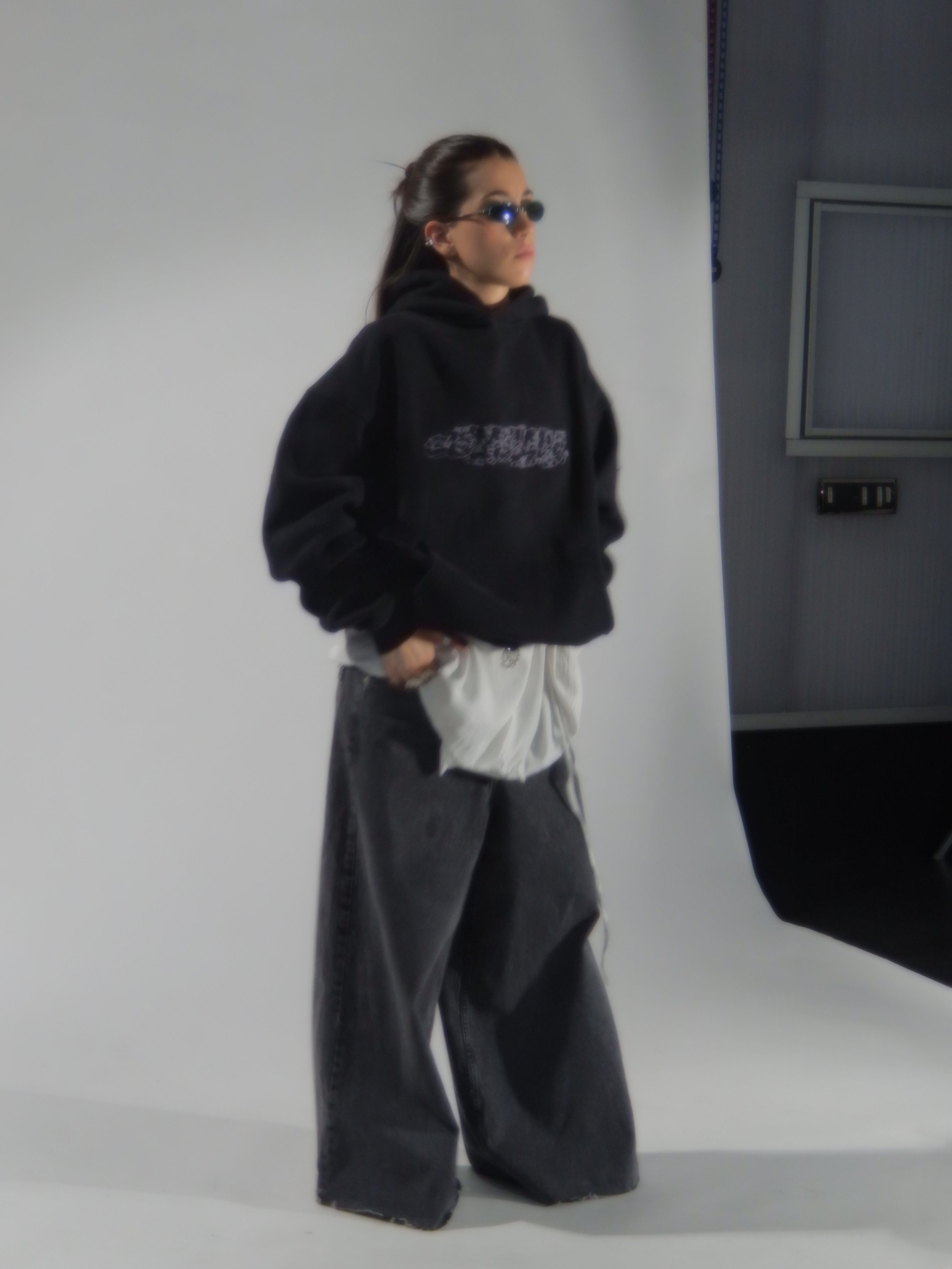 01 CAPSULE